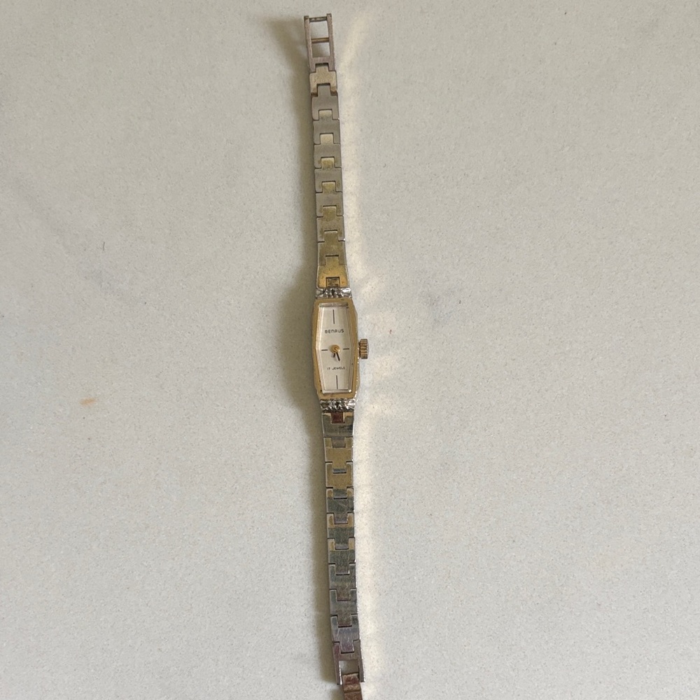 Vintage 1970’s Benrus watch